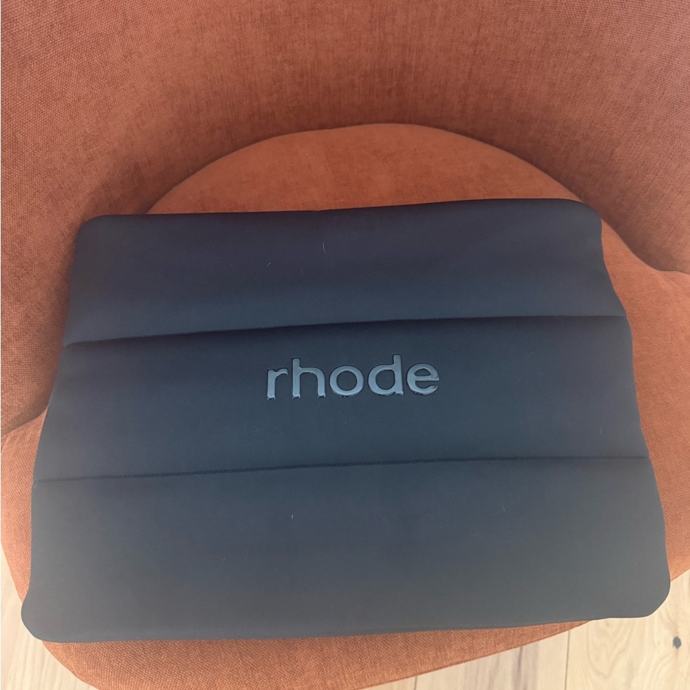 RHODE Quilted Black bubble bag